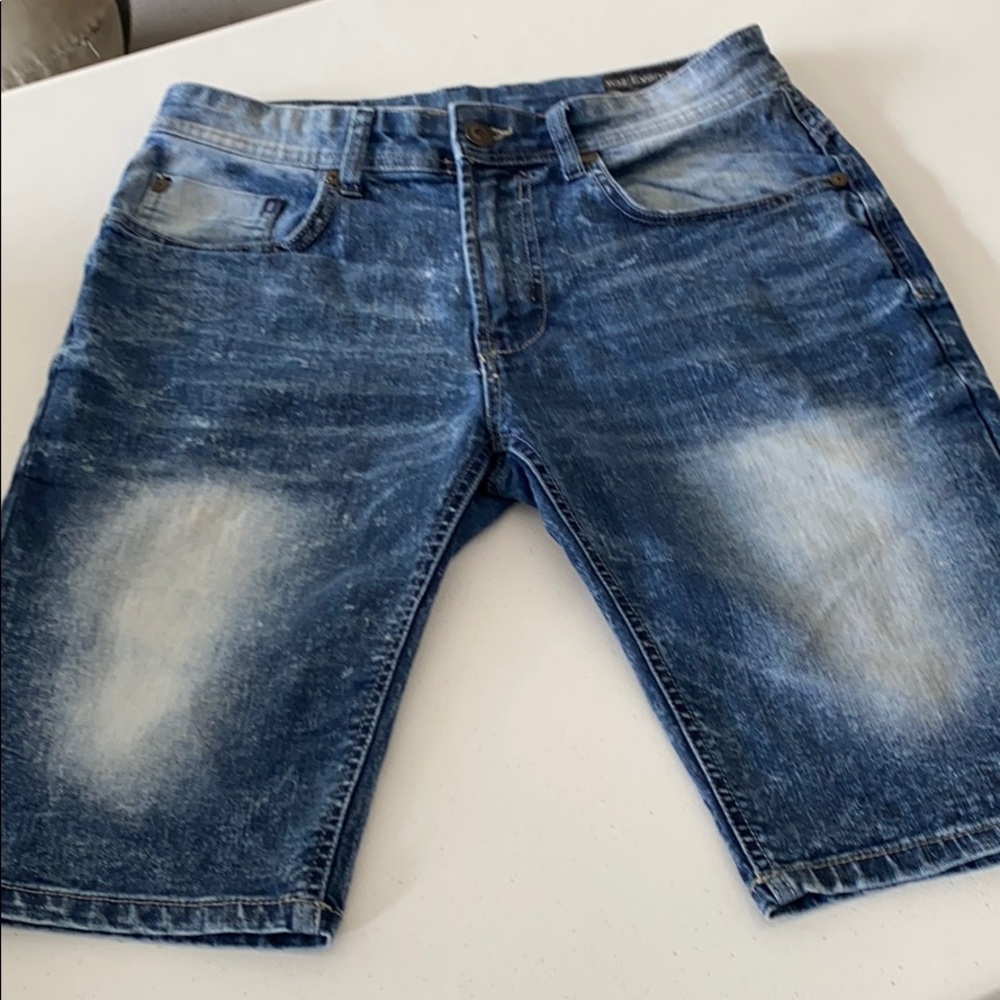 Buffalo Size 32 Bermuda